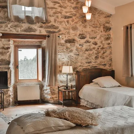 Le Hameau De La Mure *