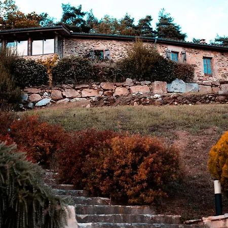 Le Hameau De La Mure