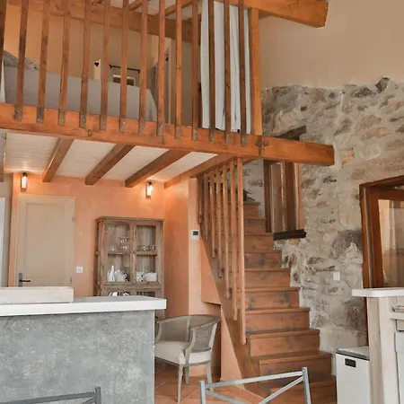 Maison d'hôtes Le Hameau De La Mûre Saint-Laurent-du-Pape